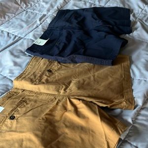 Men’s shorts brand new, tags still on. Runs slim